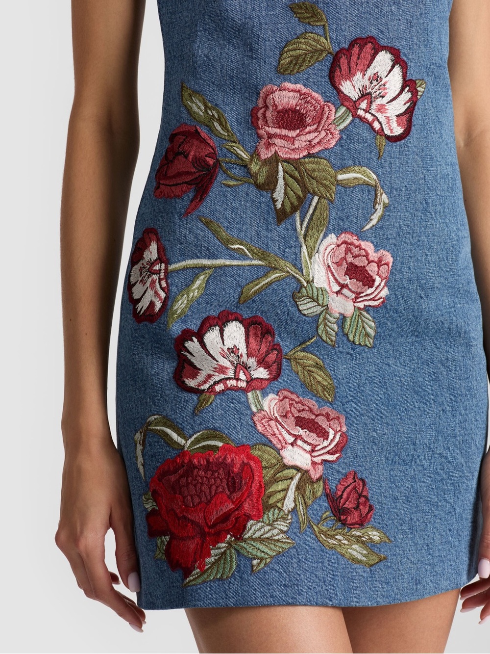 ALICE + OLIVIA CADE EMBROIDERED DENIM MINI DRESS - Picture 6 of 16